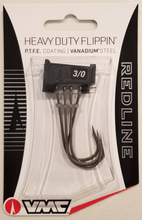 Load image into Gallery viewer, VMC RedLine Series™ Heavy Duty Flippin' hook offers exceptional strength and durability for bass fishing. With a razor-sharp point and premium construction, this hook ensures secure hooksets and reliable performance in heavy cover and challenging conditions