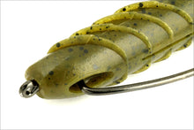 Load image into Gallery viewer, Deps Cover Scat JDM soft bait lure — high-density, no-sinker fall bass fishing bait with stabilizer fins for cover fishing. Ultra high salt content